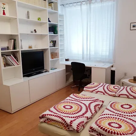 Modern With Parking * Lubiana